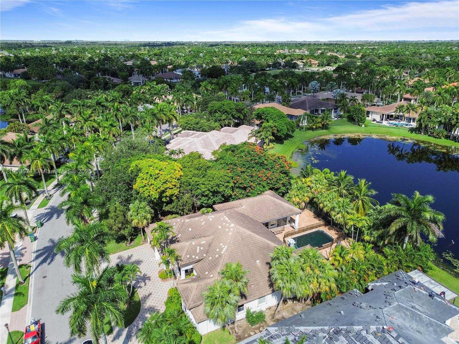 Small Image of 2514 POINCIANA DR, Weston Number 75