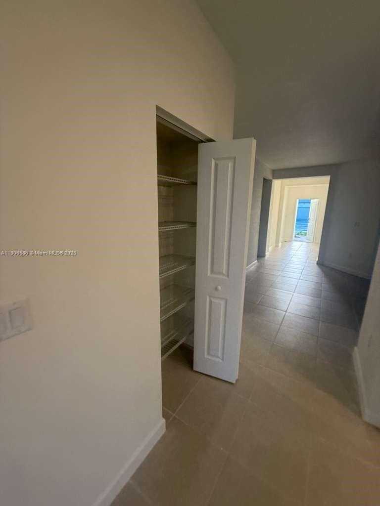 Small Image of 16202 SOUTH WEST 147, Miami Number 14