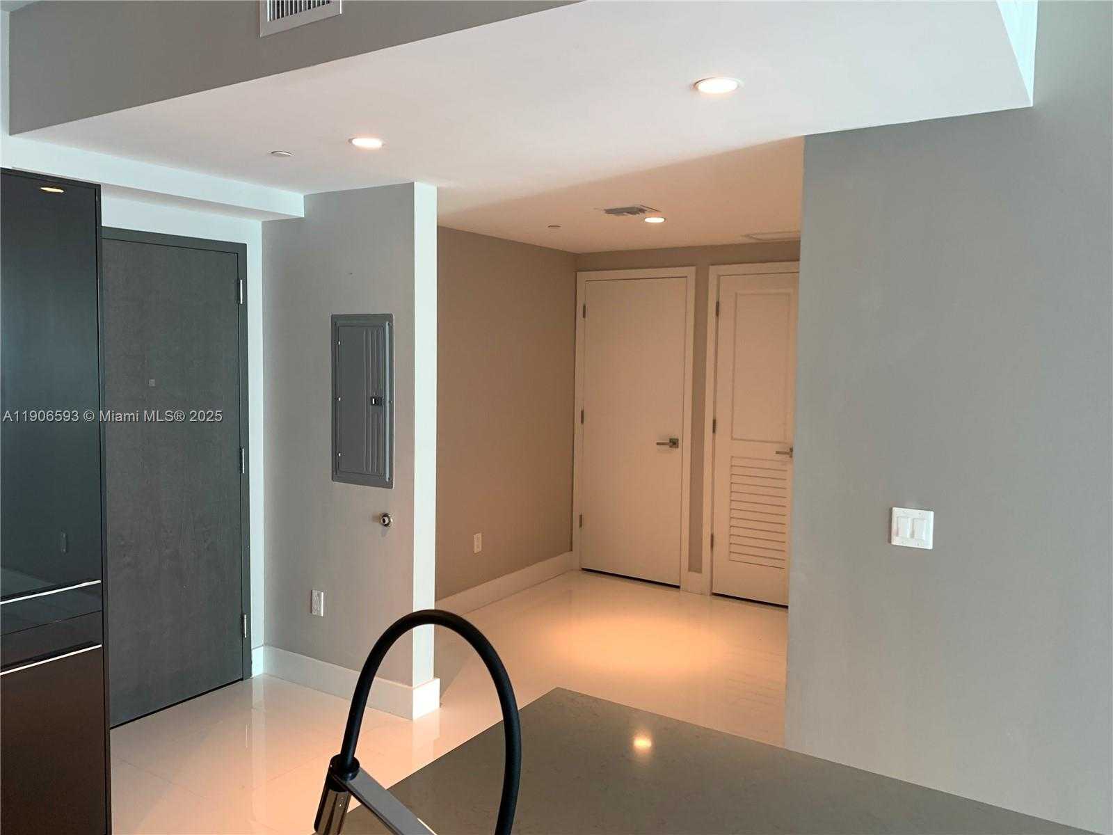 Small Image of 1080 BRICKELL AVE #3003, Miami Number 4