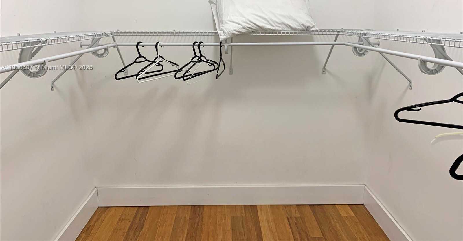 Small Image of 324 NORTH WEST 52ND ST, Miami Number 13