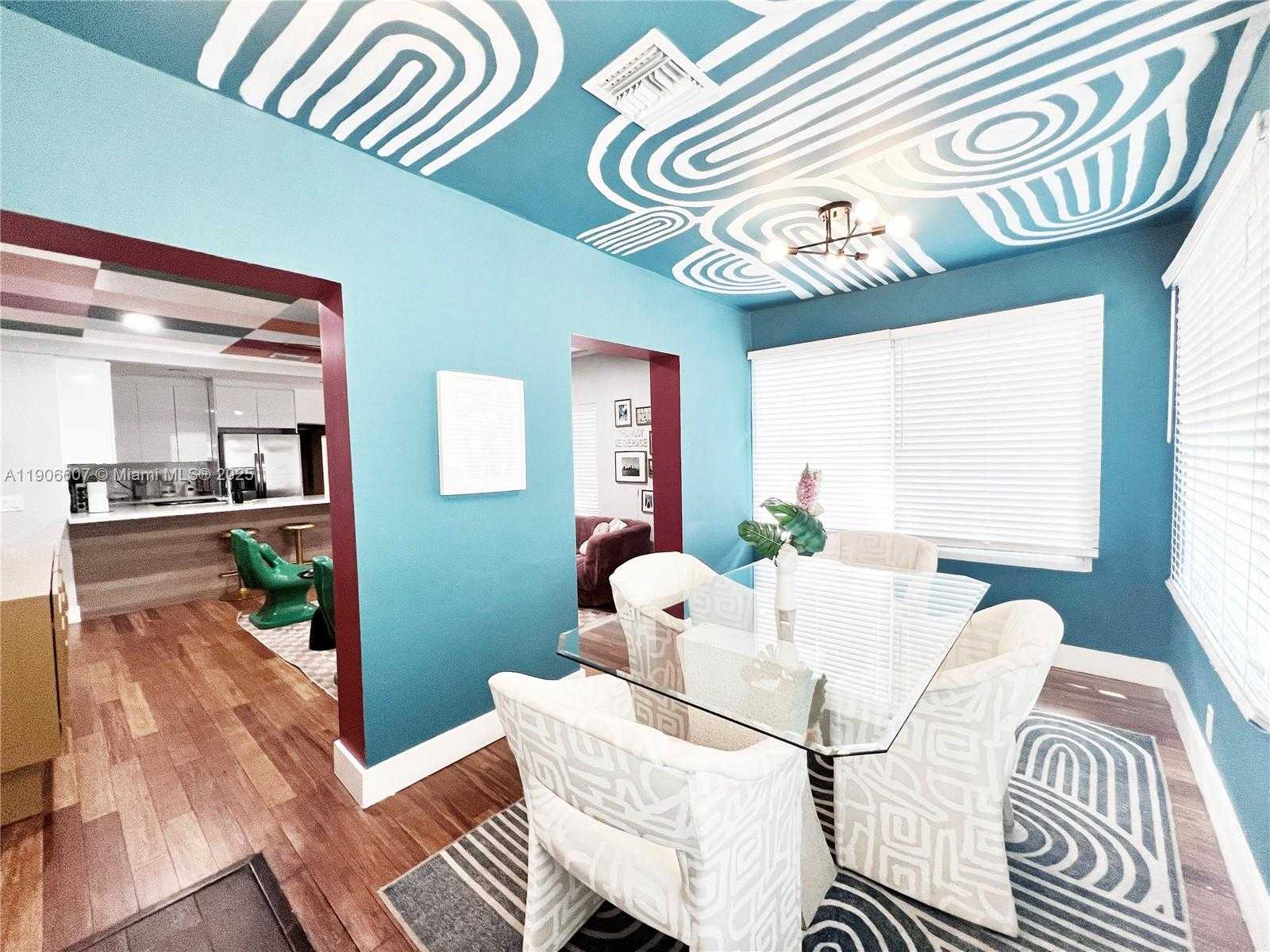 Small Image of 324 NORTH WEST 52ND ST, Miami Number 4