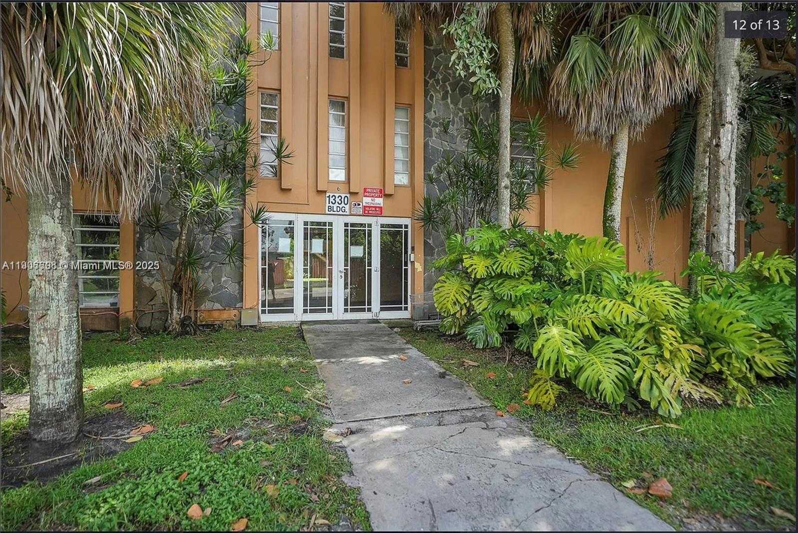 Small Image of 1330 WEST 54TH ST #109C, Hialeah Number 1