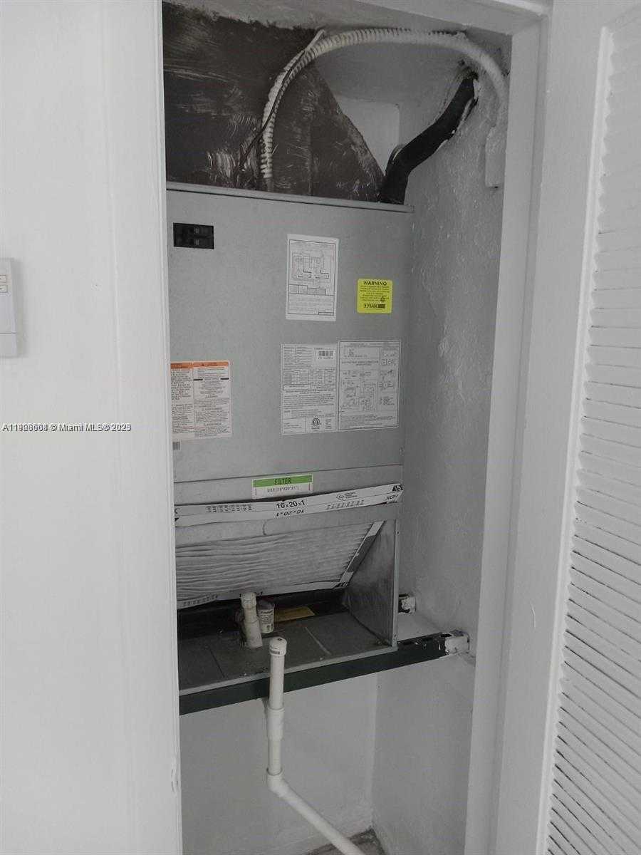 Small Image of 1330 WEST 54TH ST #109C, Hialeah Number 22