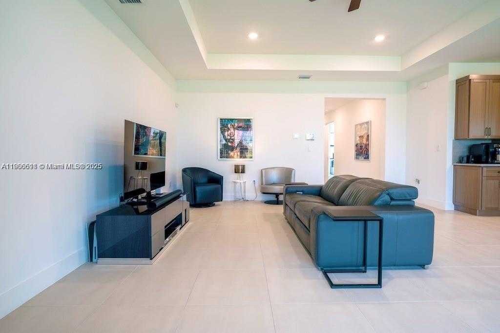 Small Image of 30707 SOUTH WEST 193RD AVE #1, Homestead Number 12