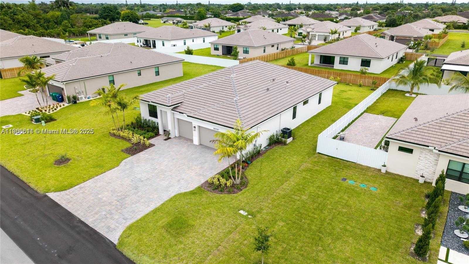 Small Image of 30707 SOUTH WEST 193RD AVE #1, Homestead Number 22