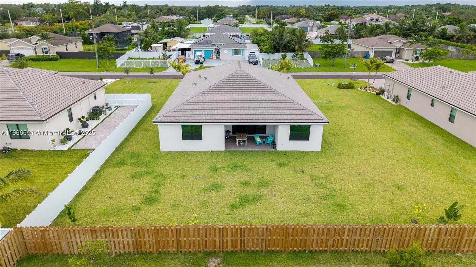 Small Image of 30707 SOUTH WEST 193RD AVE #1, Homestead Number 26