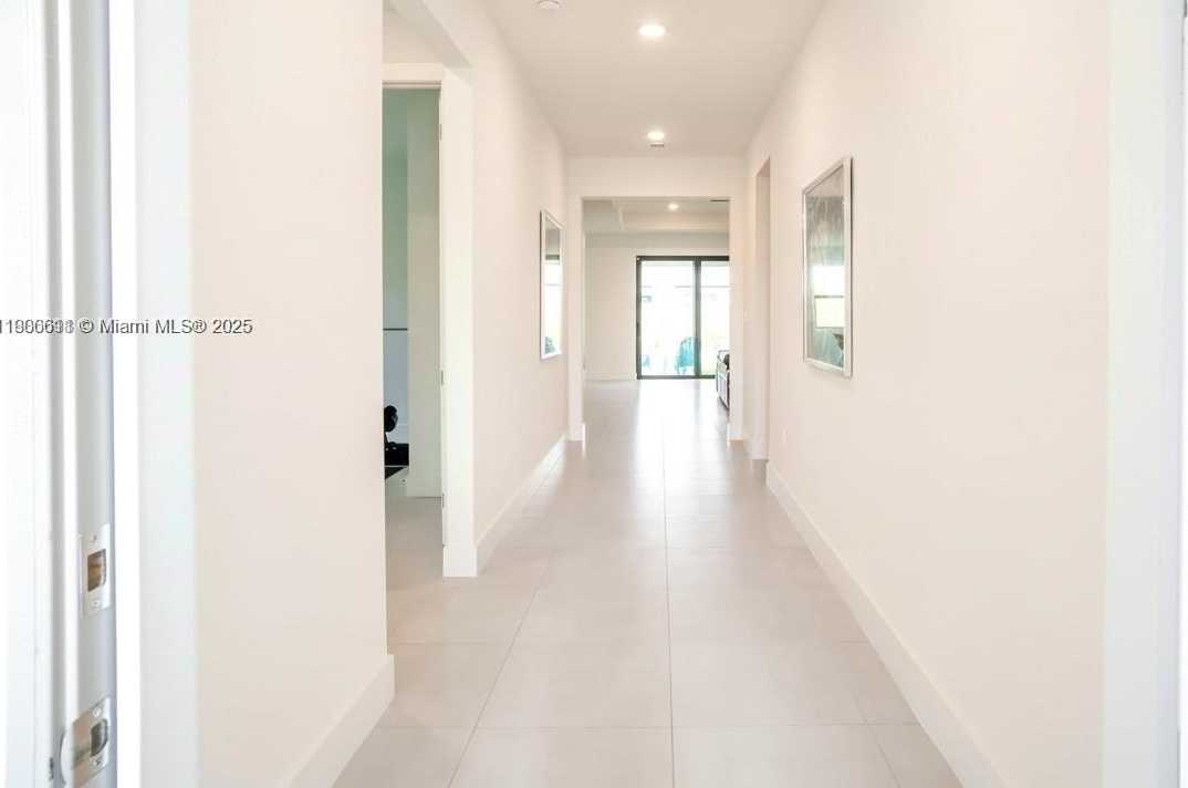 Small Image of 30707 SOUTH WEST 193RD AVE #1, Homestead Number 4