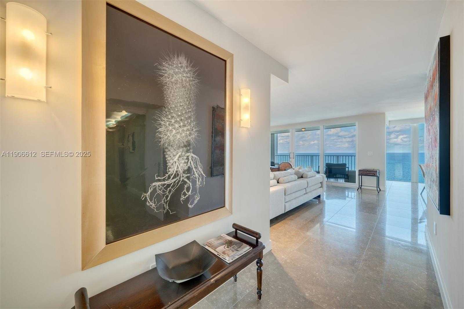 Small Image of 881 OCEAN DR #26B, Key Biscayne Number 12