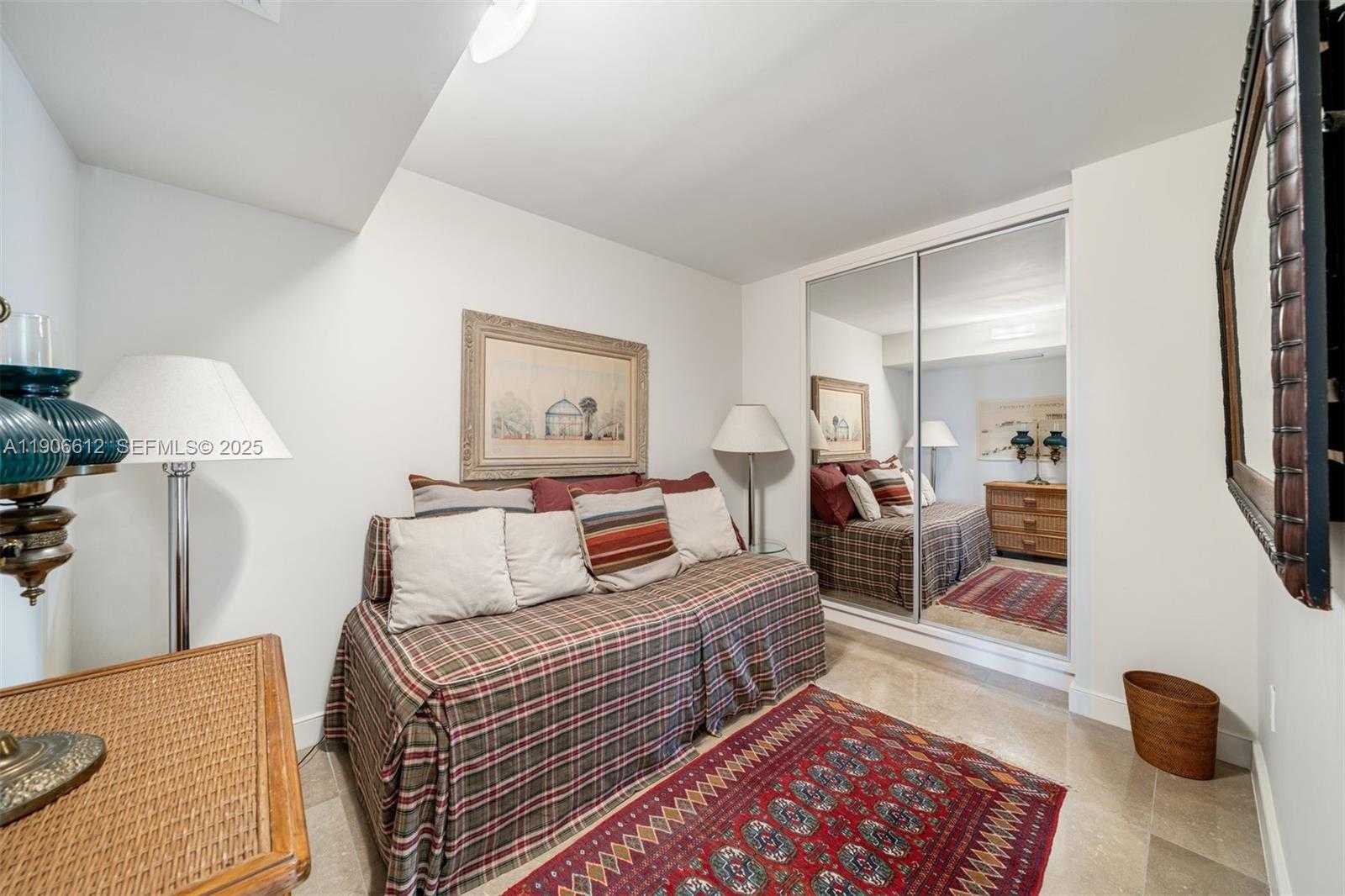 Small Image of 881 OCEAN DR #26B, Key Biscayne Number 28