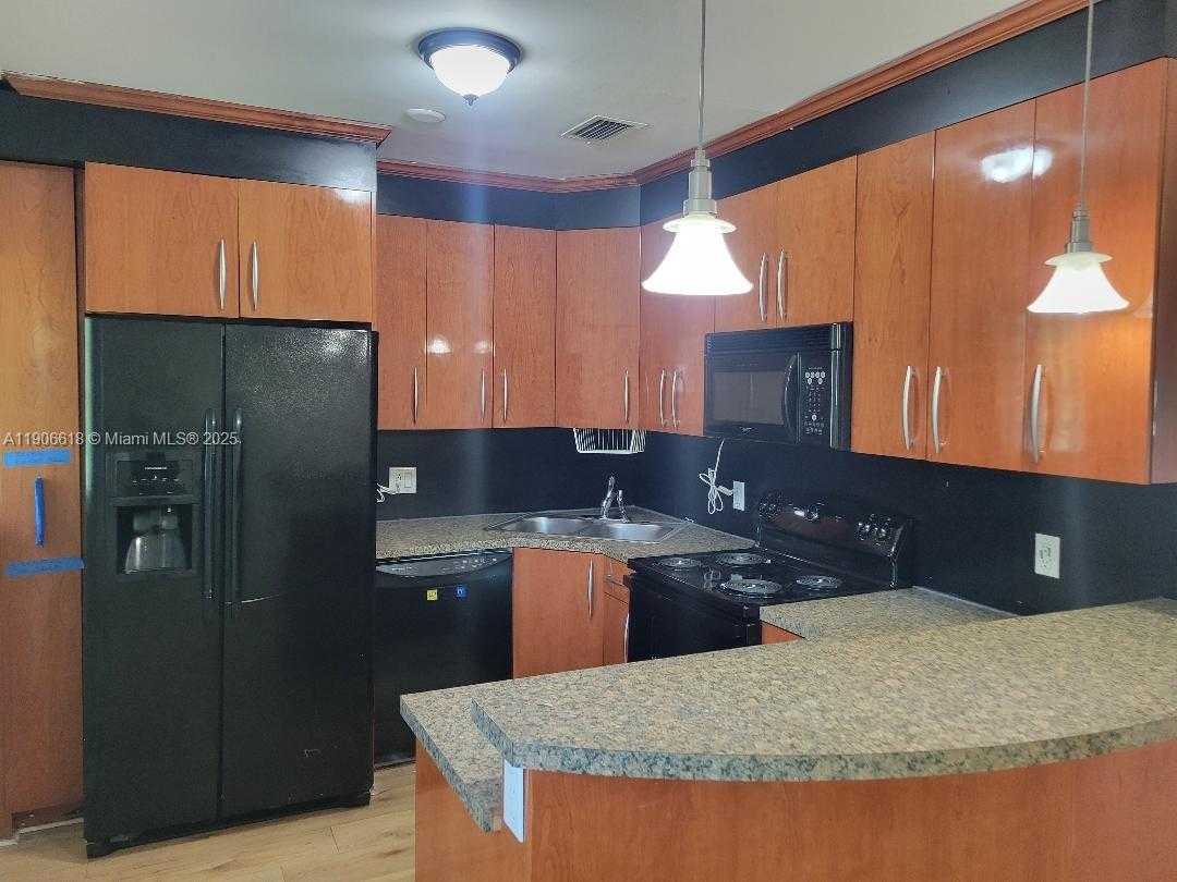 Small Image of 1085 NORTH WEST 133RD ST, North Miami Number 5