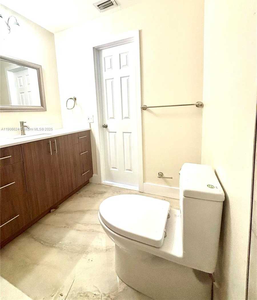 Small Image of 7420 WEST 20TH AVE #131, Hialeah Number 7