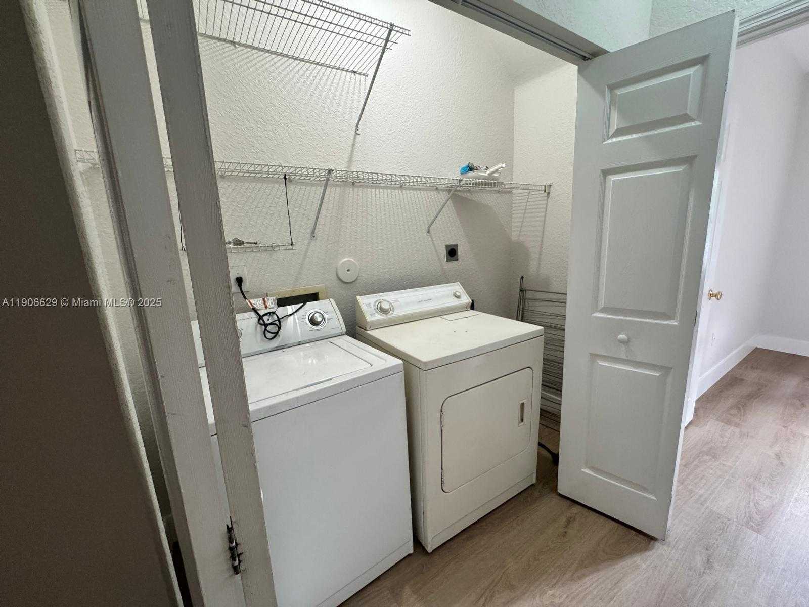 Small Image of 5630 NORTH WEST 114TH PATH #106, Doral Number 10