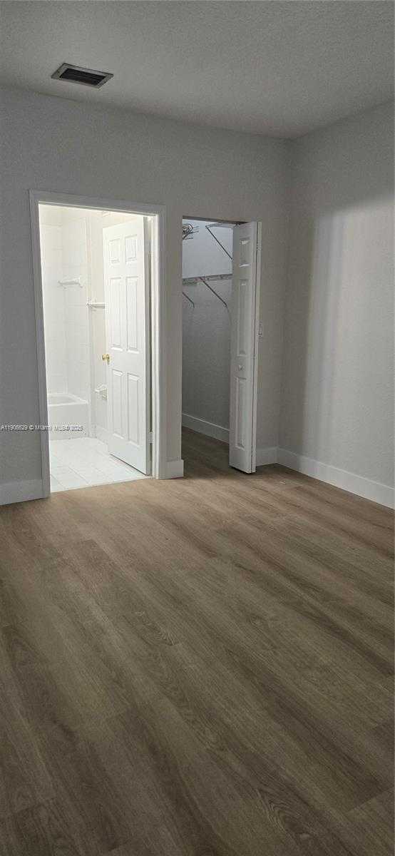 Small Image of 5630 NORTH WEST 114TH PATH #106, Doral Number 4