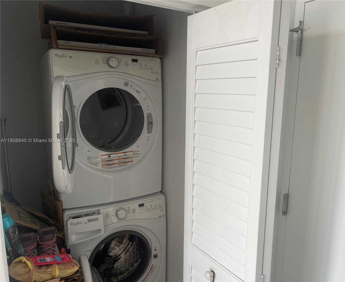 Imagen de Pequeño Objeto