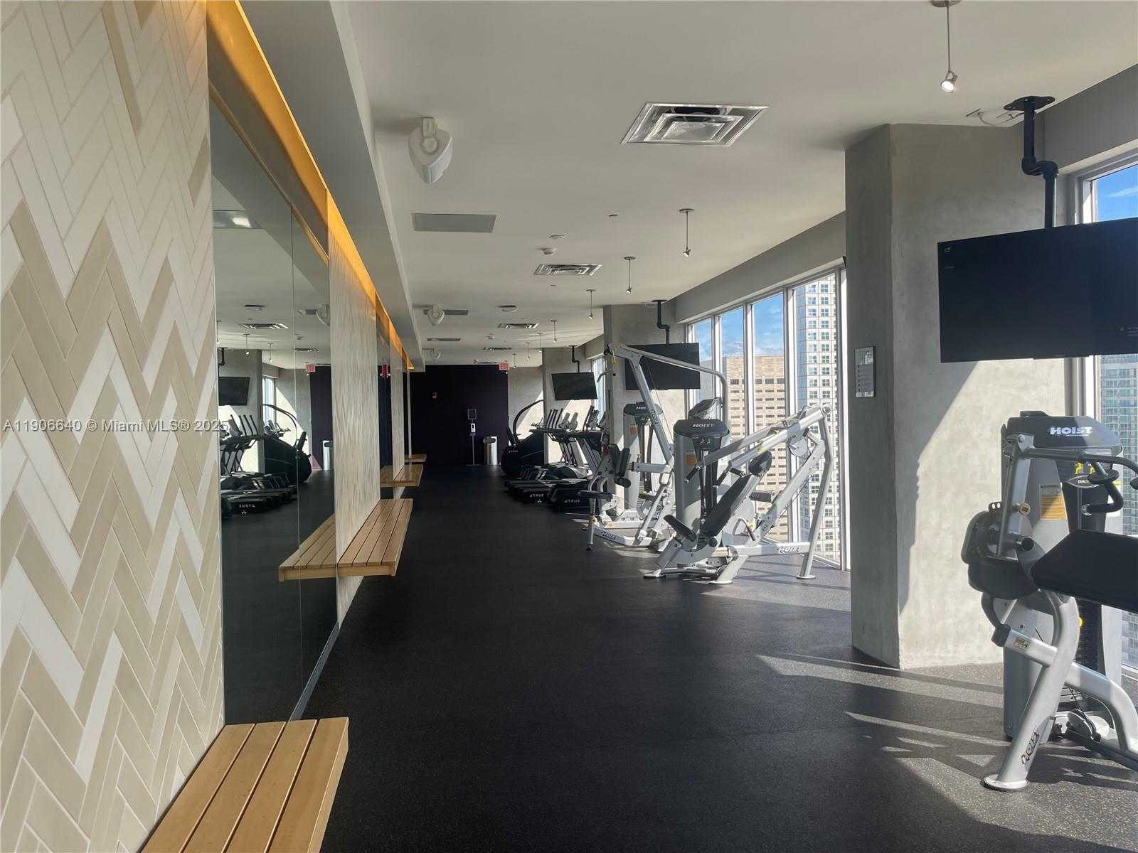 Imagen de Pequeño Objeto