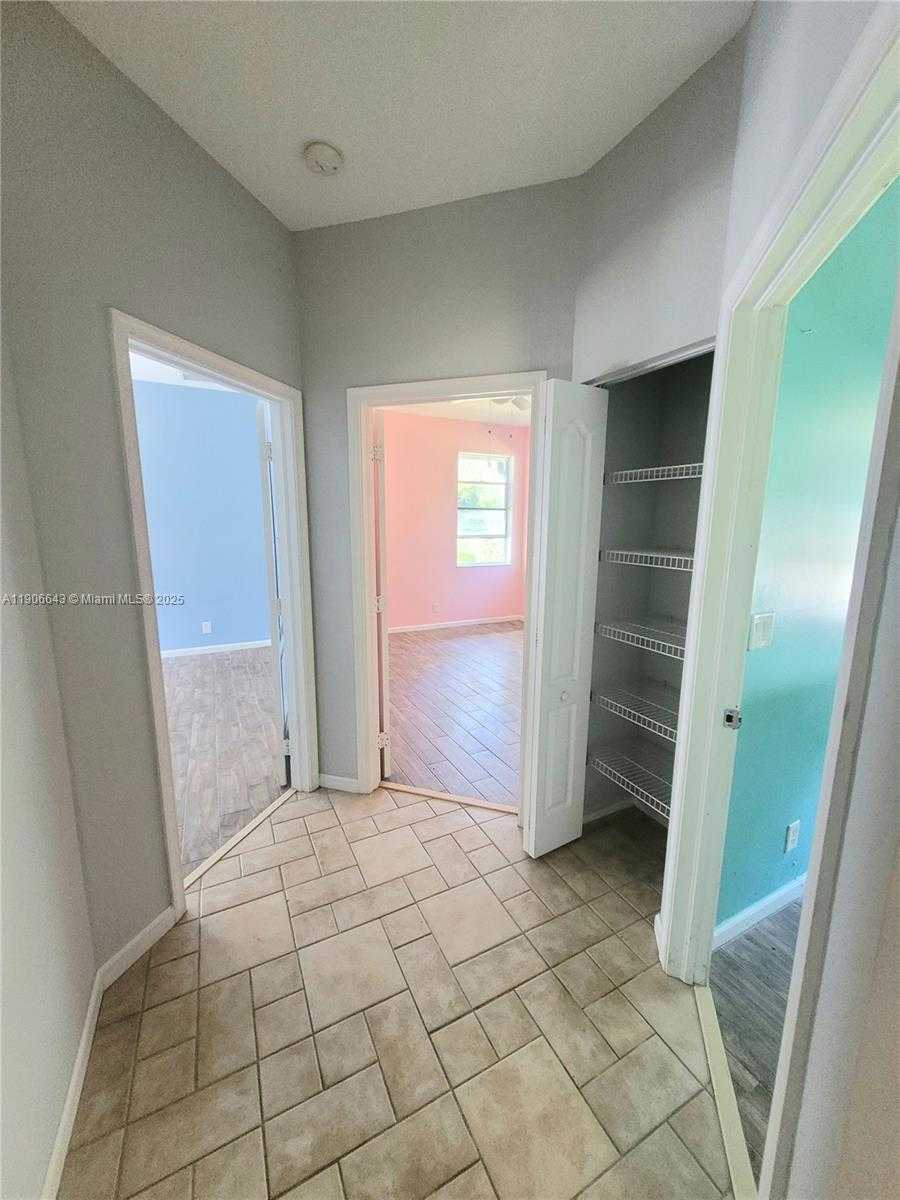 Small Image of 15095 67TH CT N, West Palm Beach Number 21