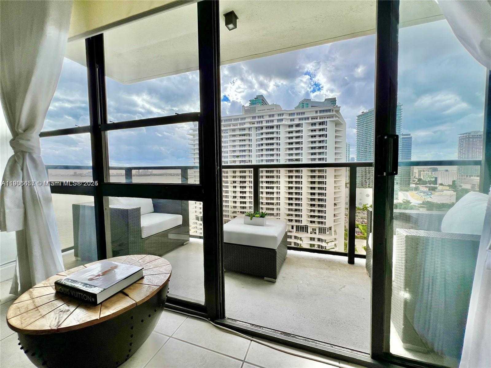 Small Image of 600 NORTH EAST 36TH #2011, Miami Number 18