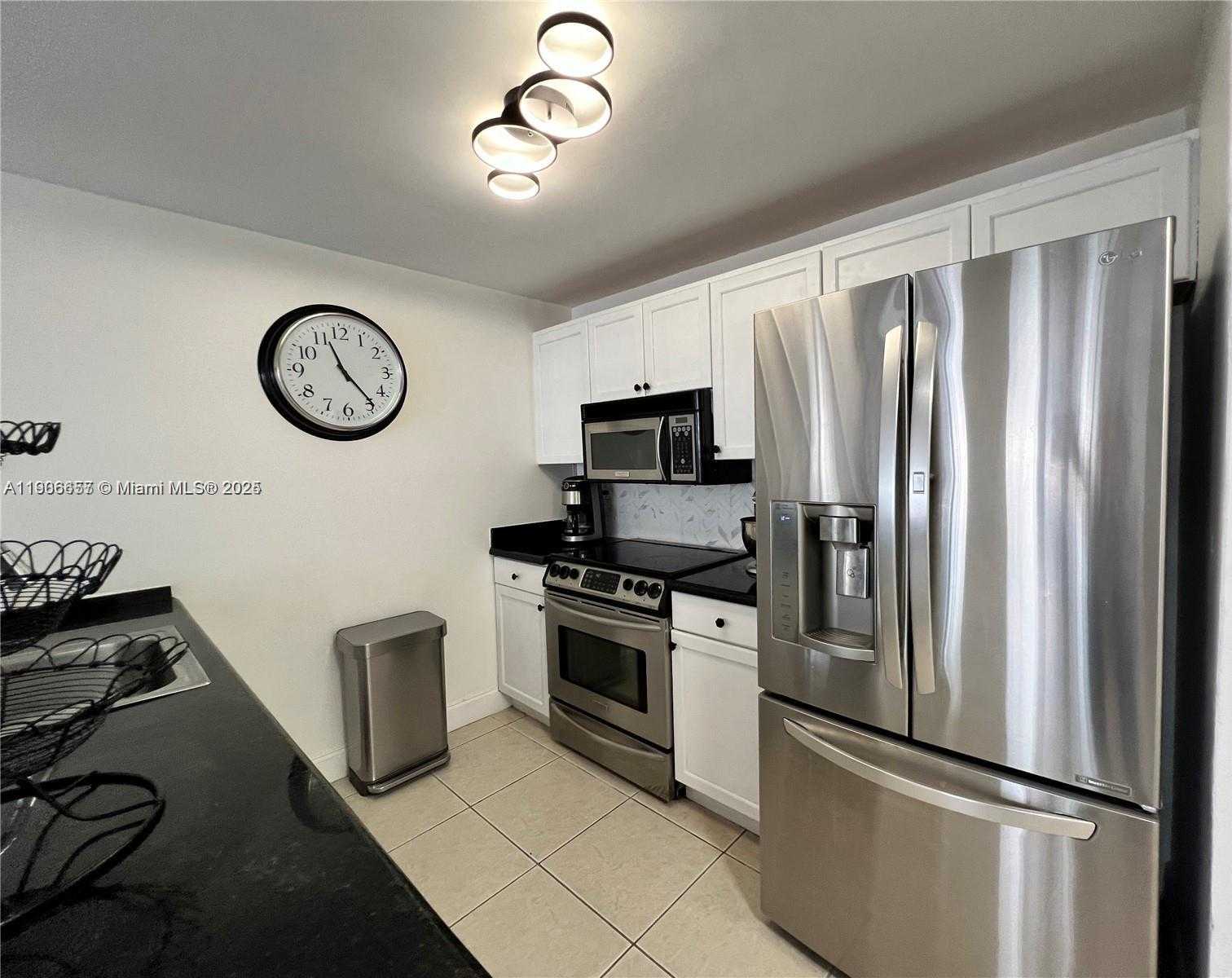 Small Image of 600 NORTH EAST 36TH #2011, Miami Number 7