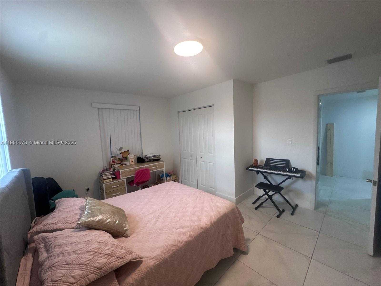 Small Image of 22045 SOUTH WEST 114TH AVE #1, Miami Number 15
