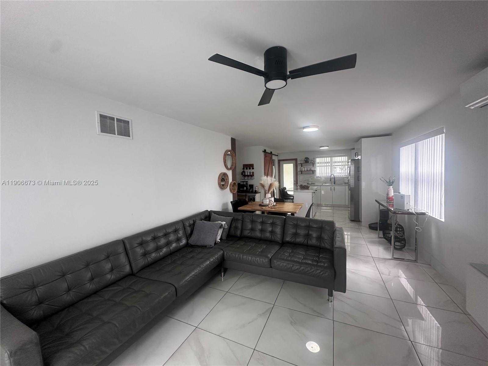 Small Image of 22045 SOUTH WEST 114TH AVE #1, Miami Number 3
