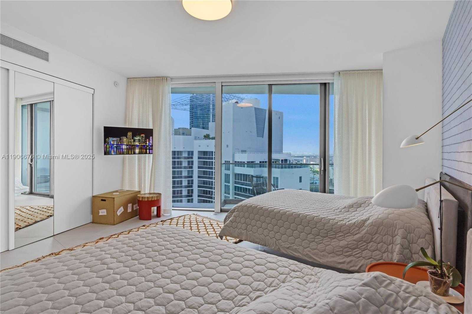 Small Image of 18975 COLLINS AVE #2904, Sunny Isles Beach Number 23