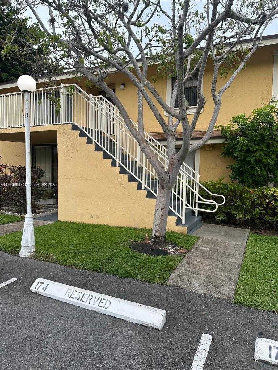 Small Image of 430 NORTH WEST 214TH ST #101, Miami Gardens Number 4