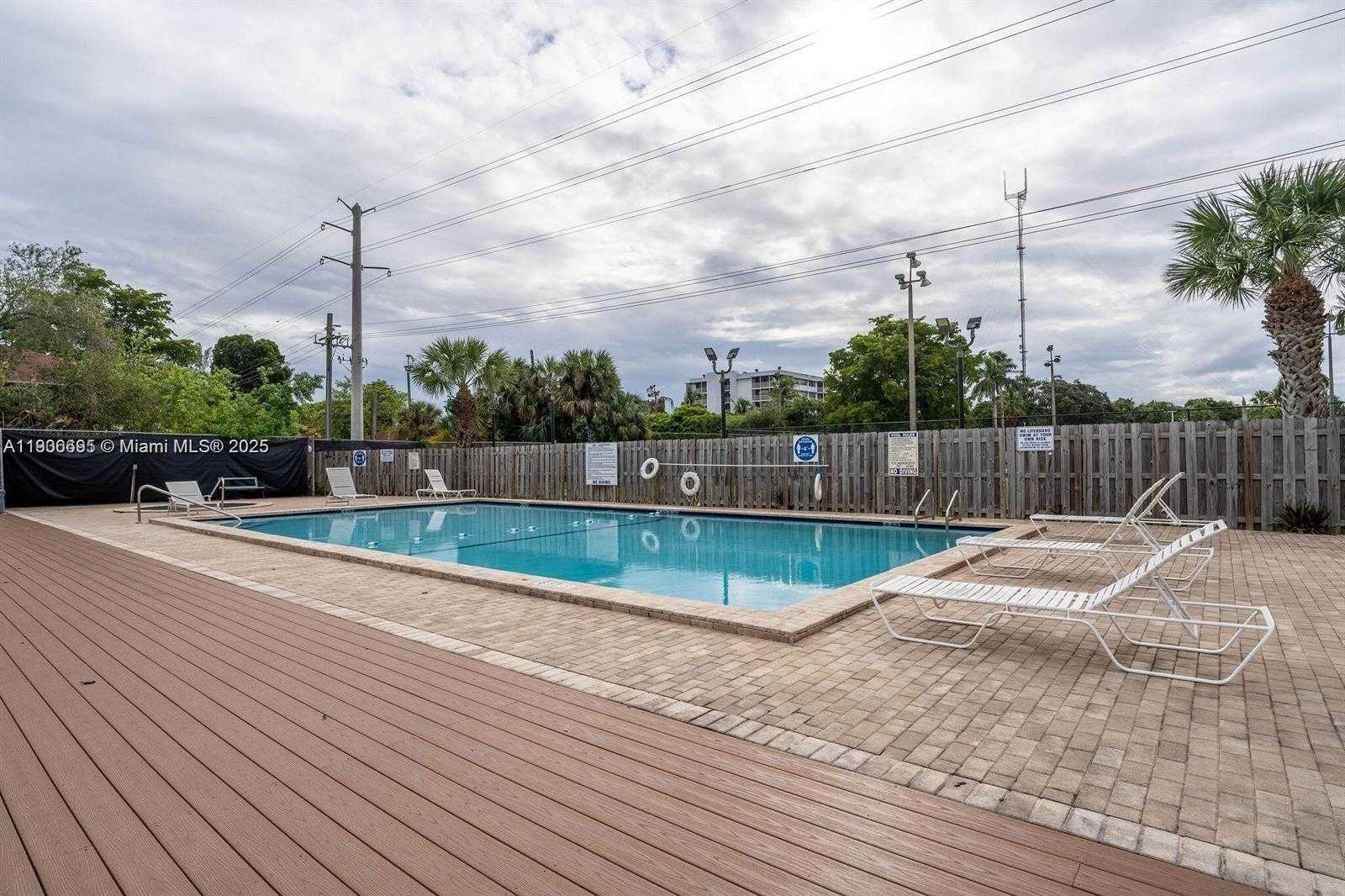 Small Image of 430 NORTH WEST 214TH ST #101, Miami Gardens Number 42