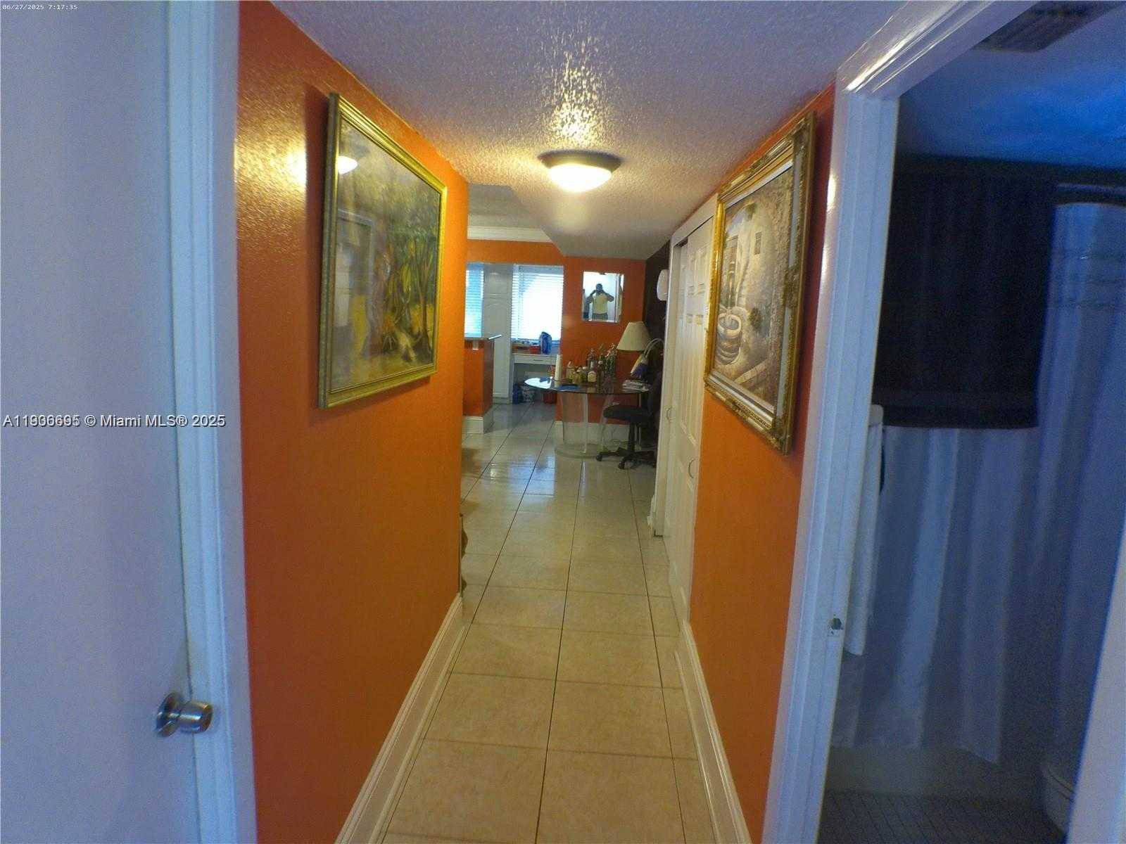 Small Image of 430 NORTH WEST 214TH ST #101, Miami Gardens Number 7