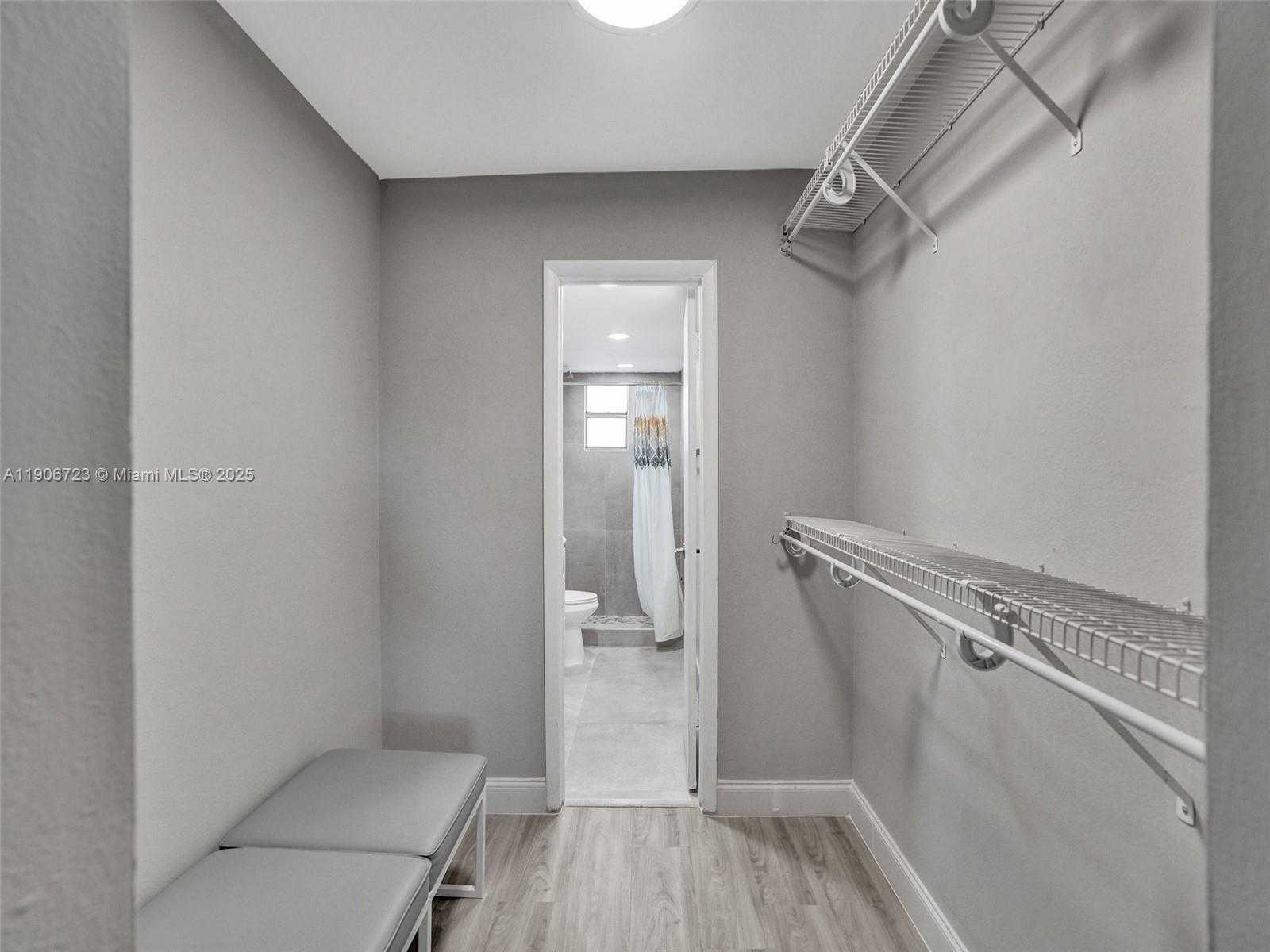 Small Image of 9375 FONTAINEBLEAU BLVD #L305, Miami Number 24