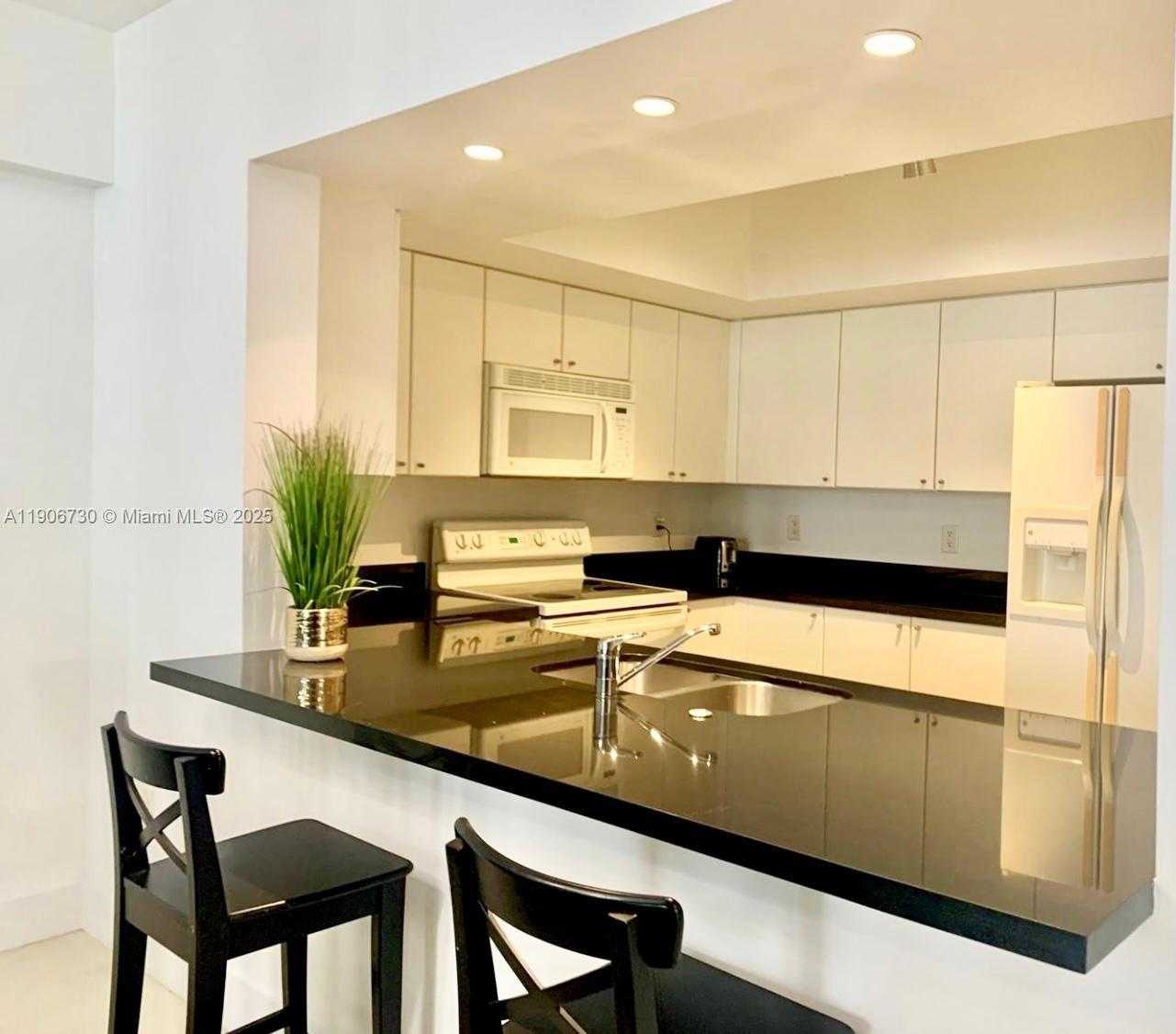 Small Image of 17375 COLLINS AVE #1505, Sunny Isles Beach Number 32