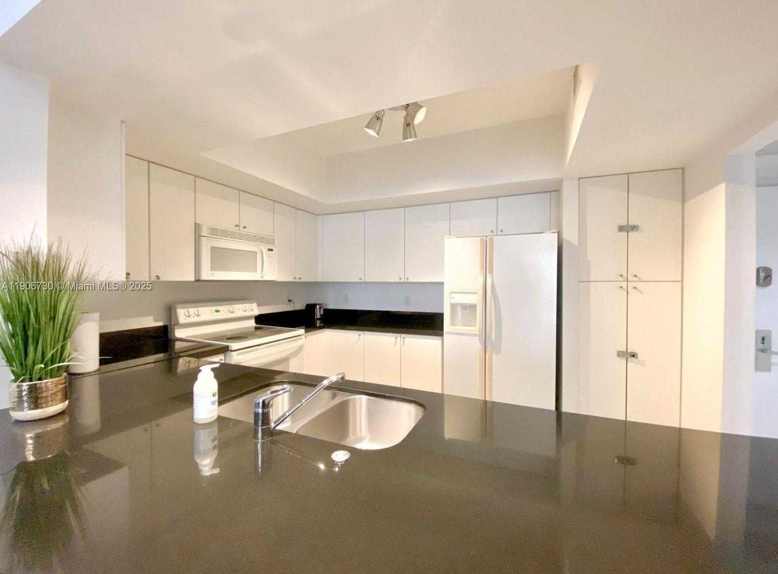 Small Image of 17375 COLLINS AVE #1505, Sunny Isles Beach Number 33