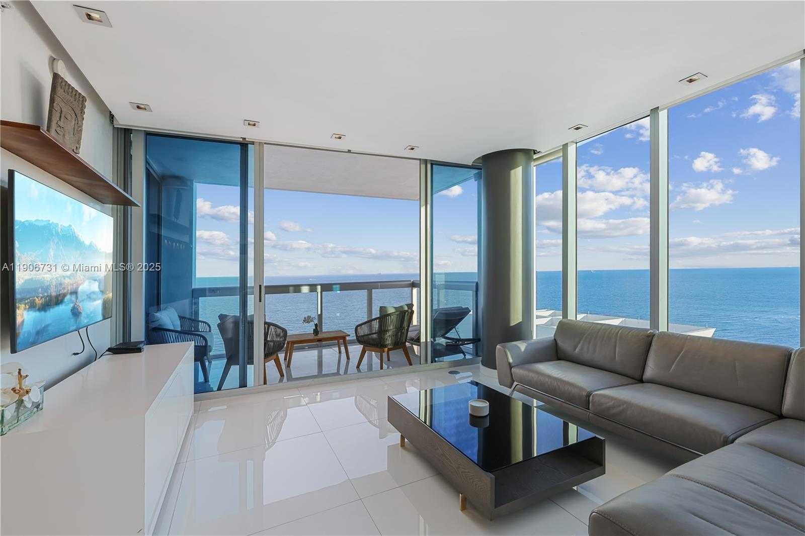Small Image of 6899 COLLINS AVE #2208, Miami Beach Number 17