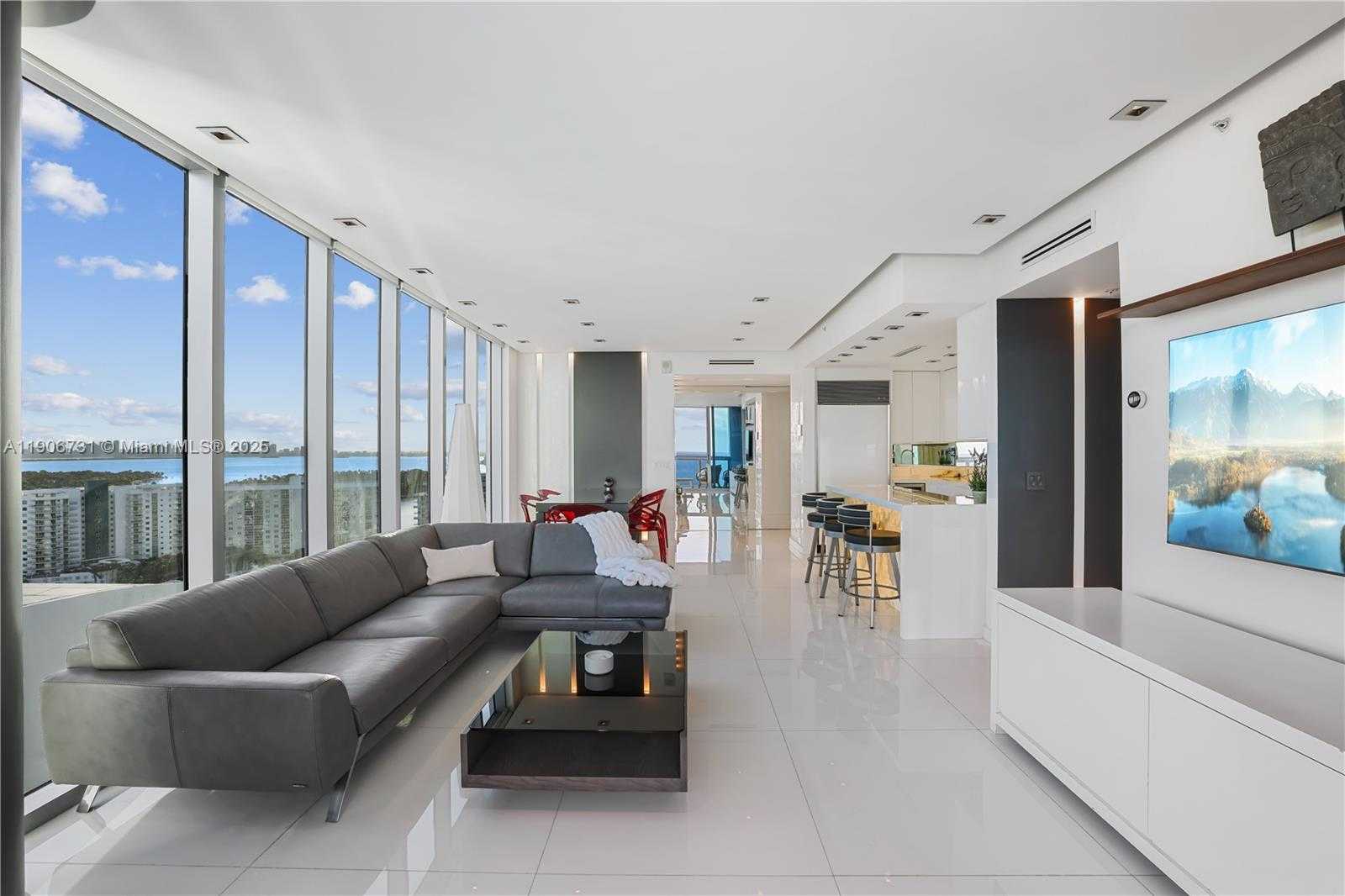 Small Image of 6899 COLLINS AVE #2208, Miami Beach Number 18