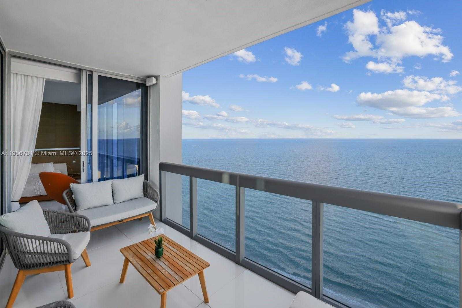 Small Image of 6899 COLLINS AVE #2208, Miami Beach Number 2