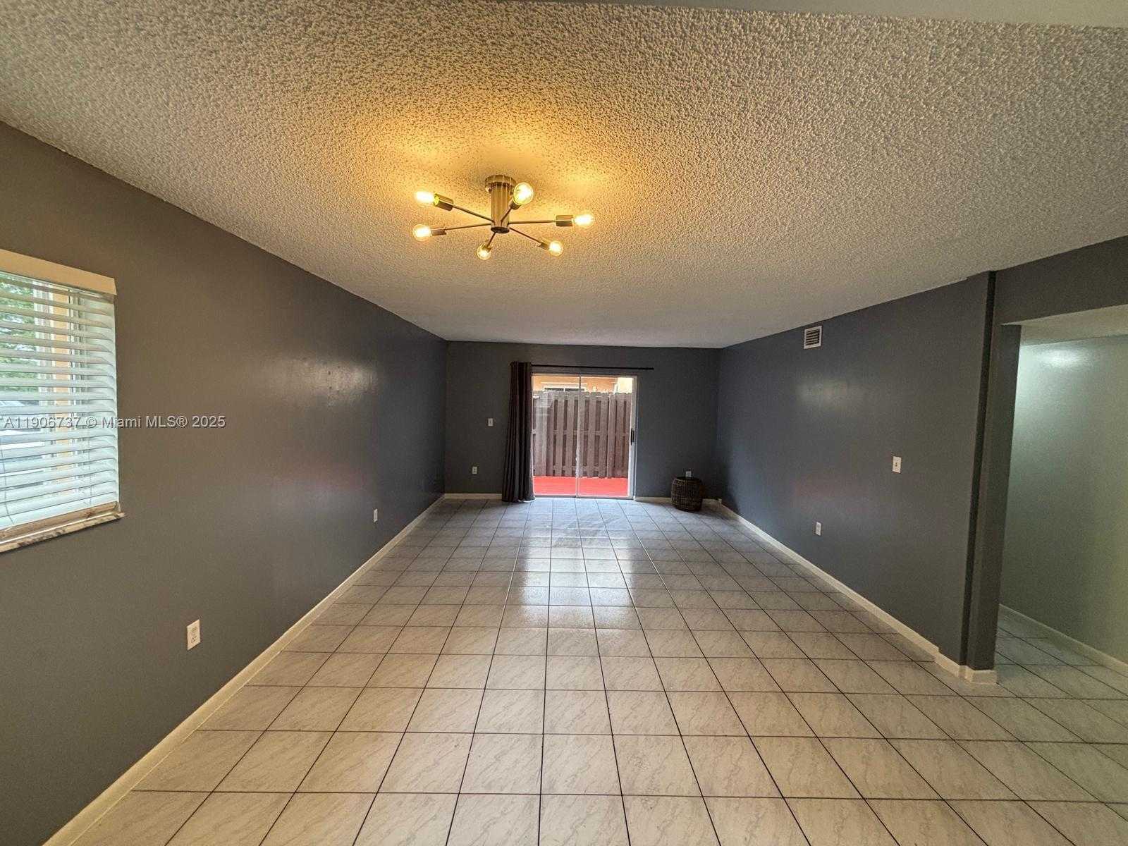 Small Image of 14903 SOUTH WEST 80TH ST #112, Miami Number 6