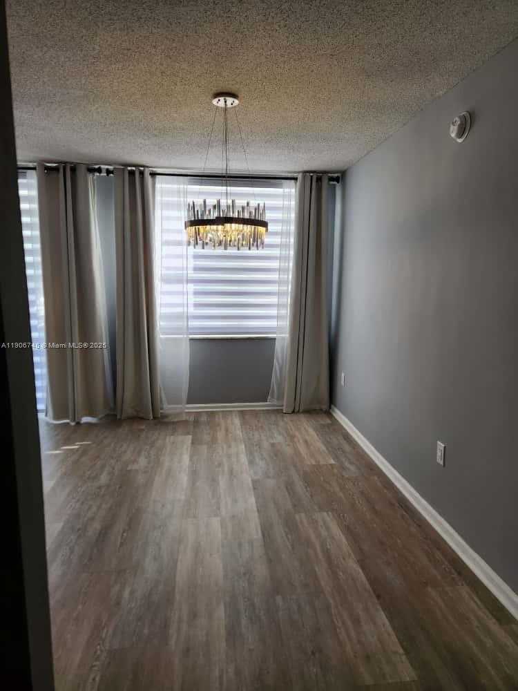 Small Image of 1080 94TH ST #108, Bay Harbor Islands Number 3