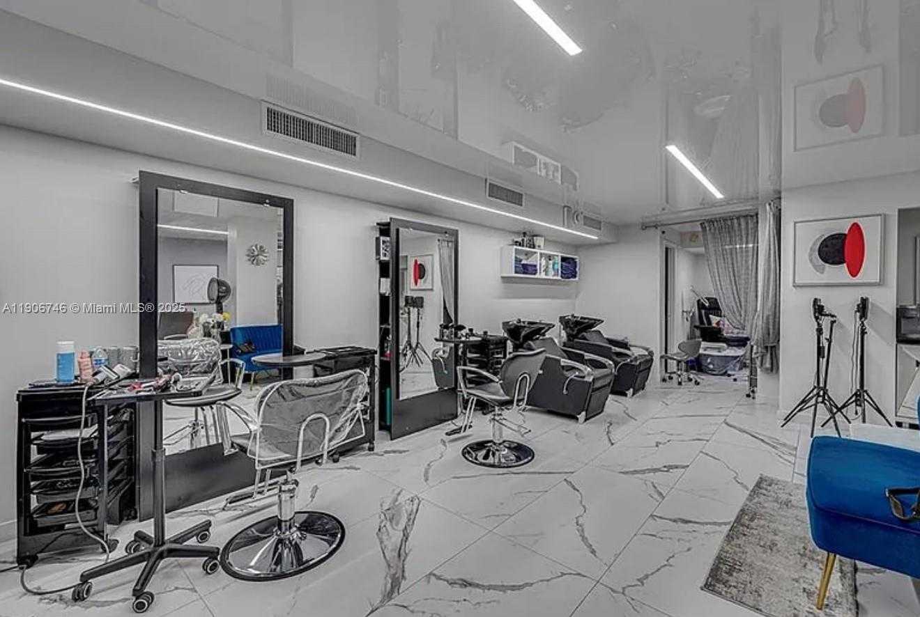 Small Image of 1880 SOUTH OCEAN DR #704, Hallandale Beach Number 41