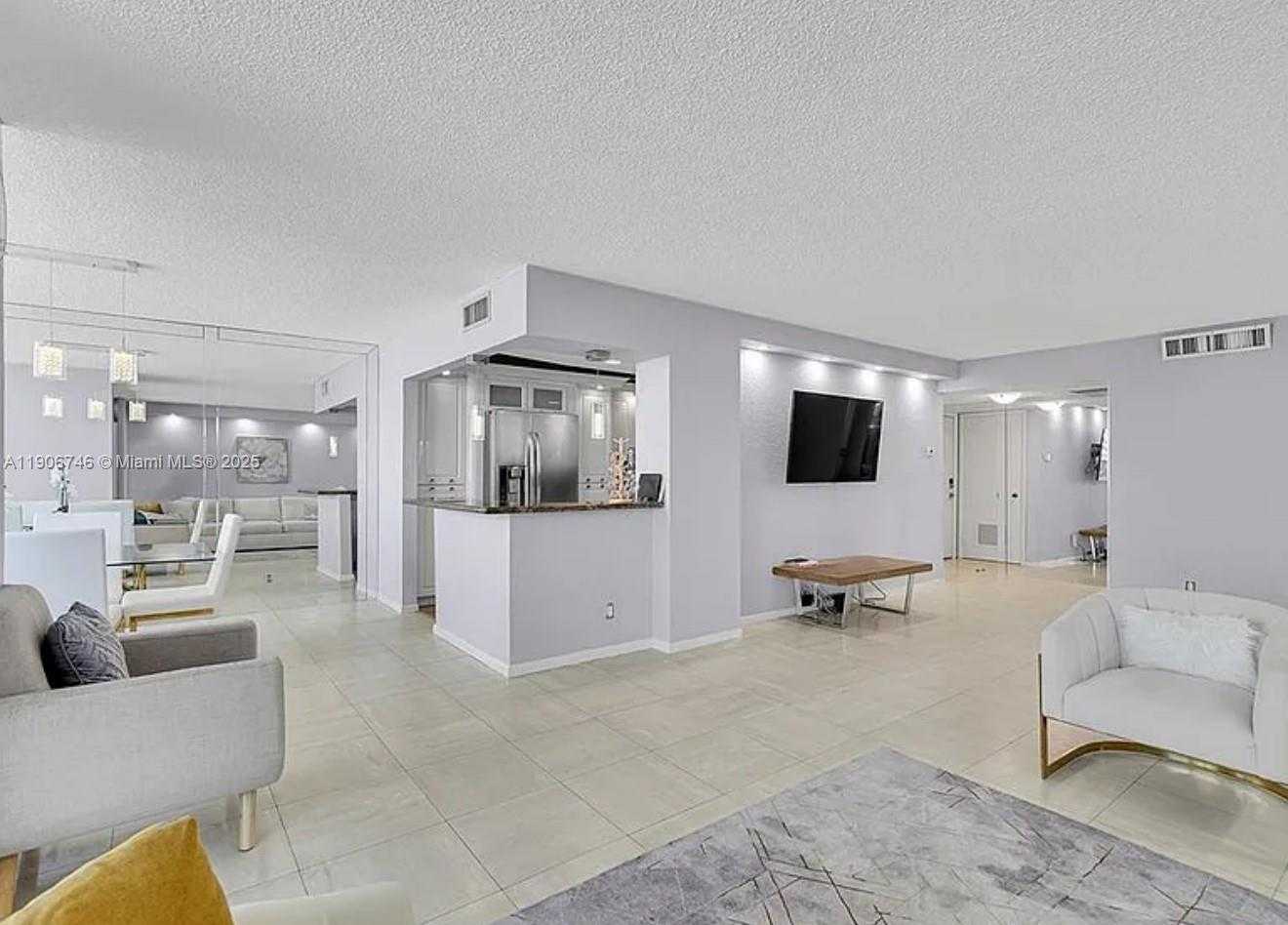 Small Image of 1880 SOUTH OCEAN DR #704, Hallandale Beach Number 7