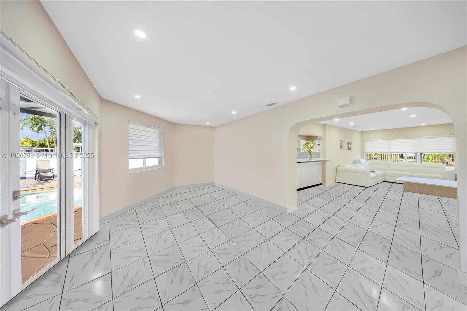 Small Image of 490 WEST 33RD PL, Hialeah Number 6