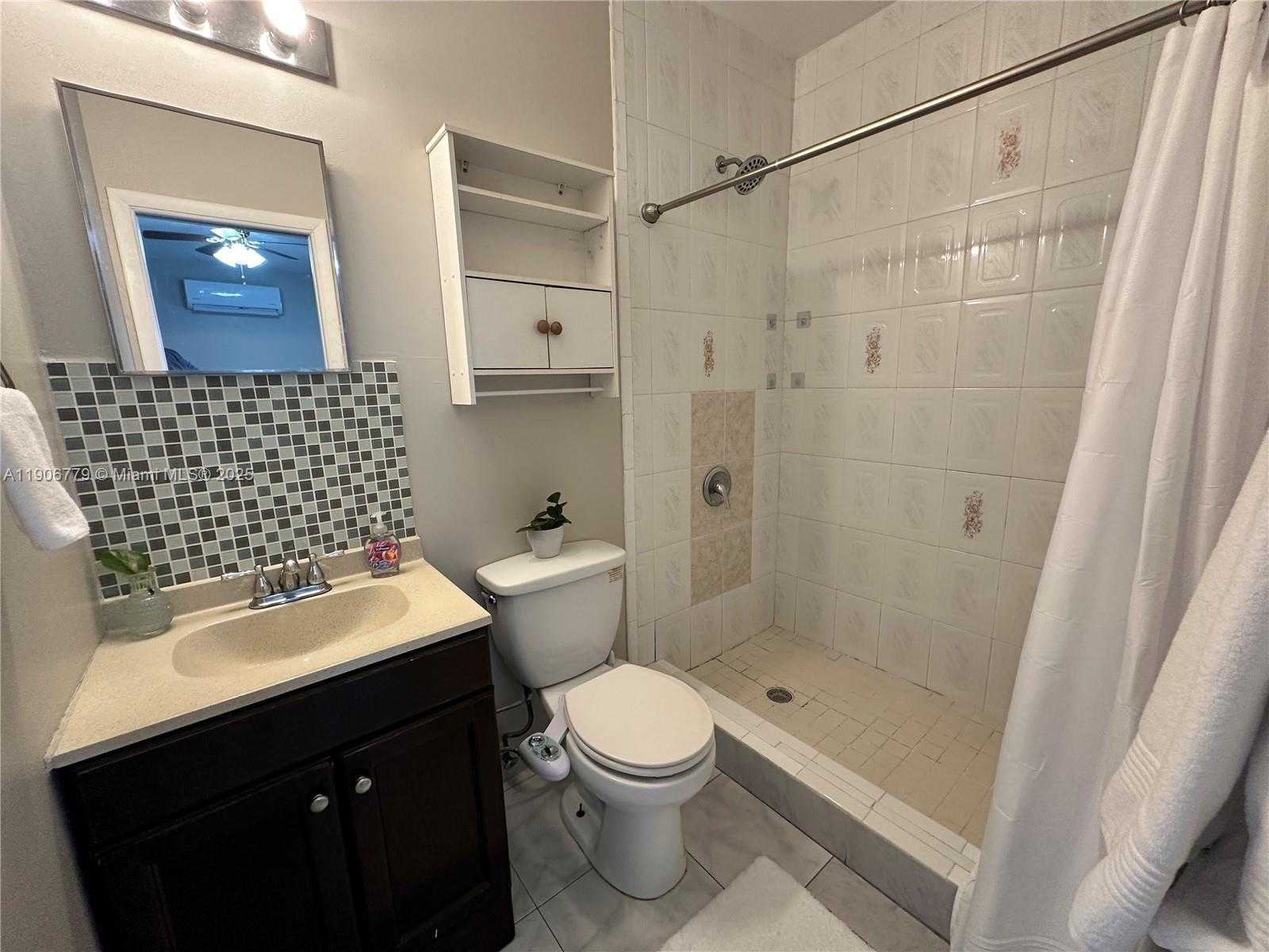 Small Image of 5781 NORTH WEST 192ND ST #A, Hialeah Number 10