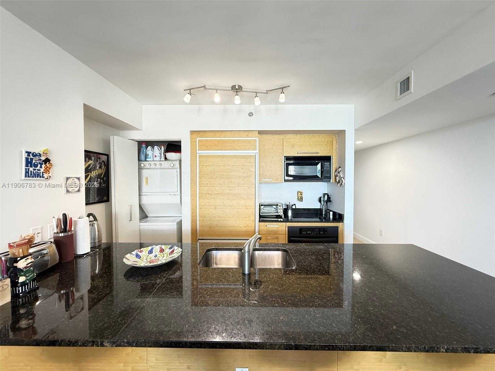 Small Image of 1830 SOUTH OCEAN DR #4112, Hallandale Beach Number 17