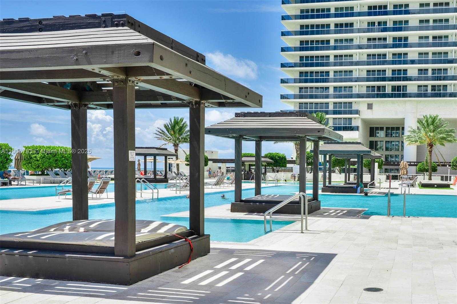Small Image of 1830 SOUTH OCEAN DR #4112, Hallandale Beach Number 21