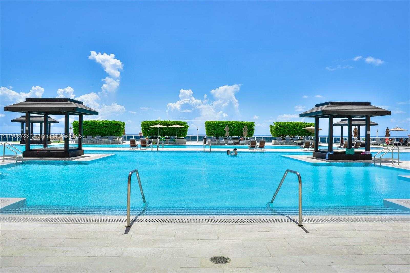 Small Image of 1830 SOUTH OCEAN DR #4112, Hallandale Beach Number 22