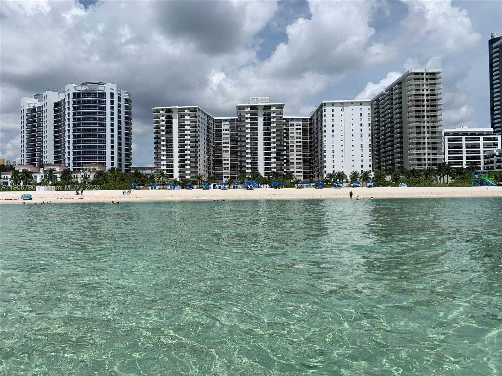 Small Image of 6039 COLLINS AVE #1529, Miami Beach Number 23