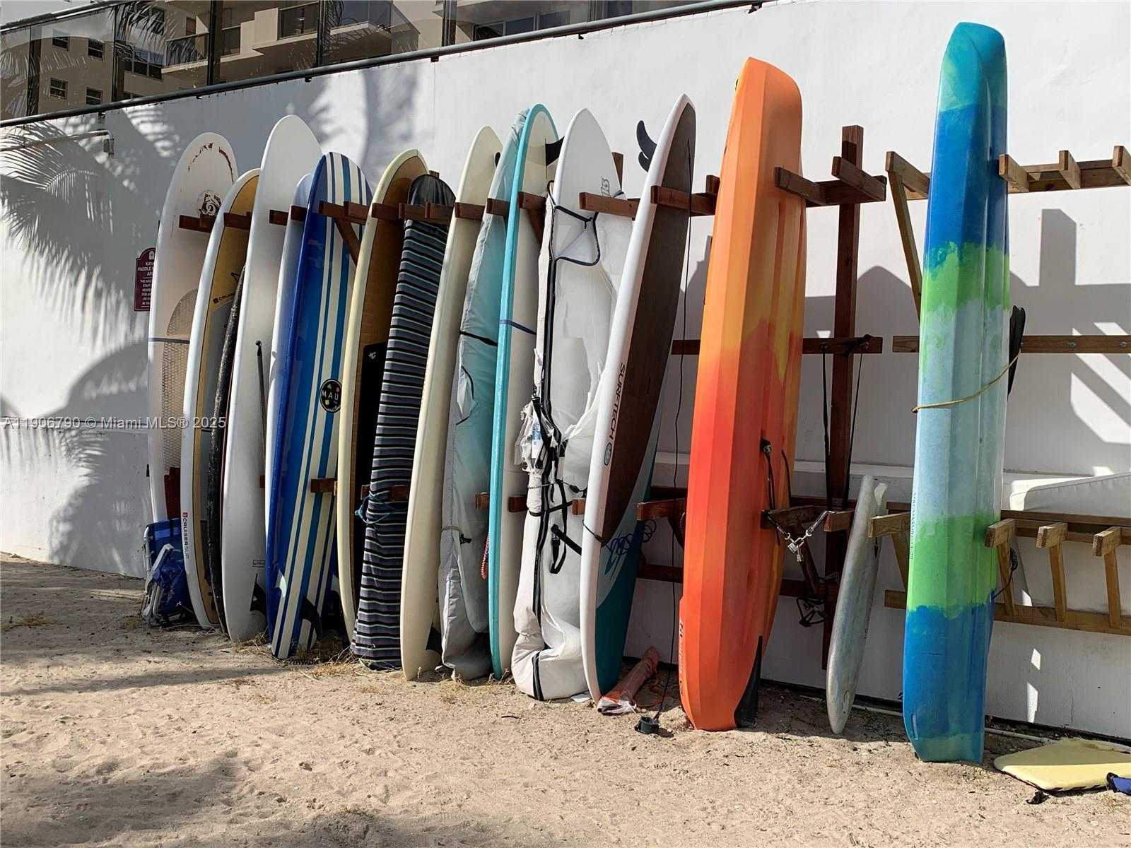 Small Image of 6039 COLLINS AVE #1529, Miami Beach Number 27