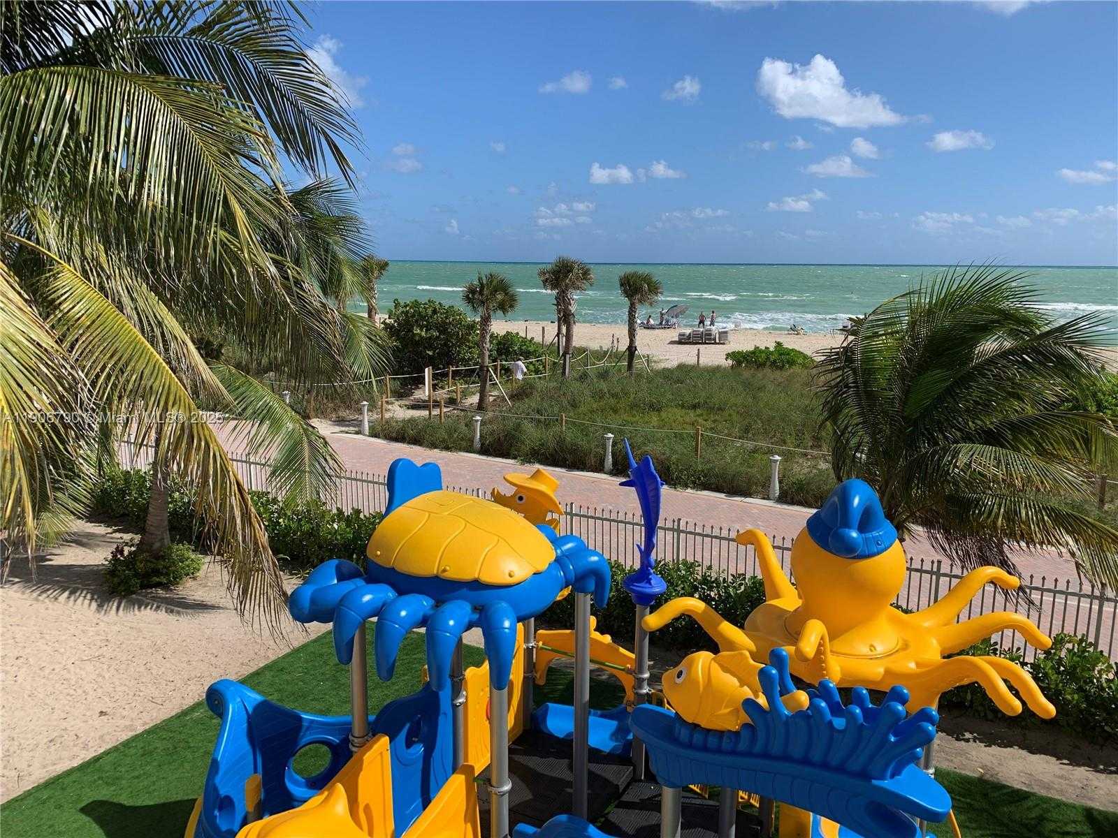 Small Image of 6039 COLLINS AVE #1529, Miami Beach Number 31