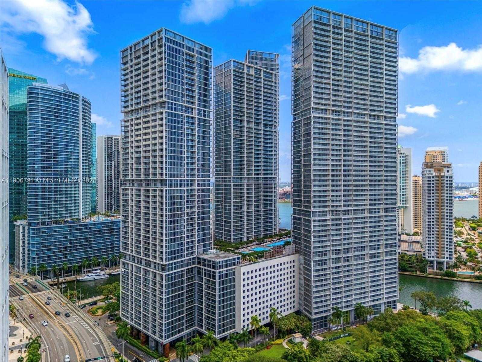 Small Image of 485 BRICKELL AVE #3607, Miami Number 26