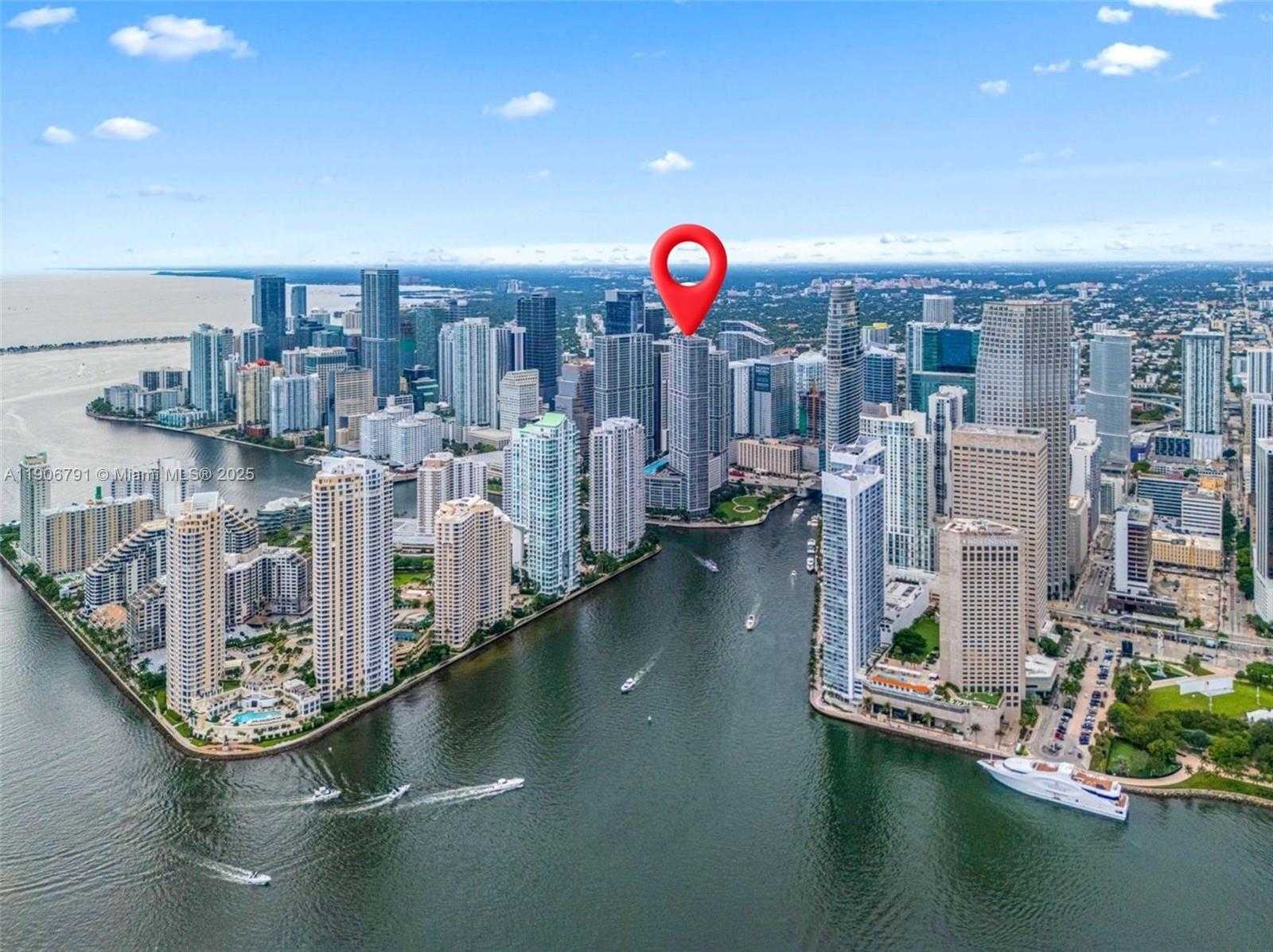Small Image of 485 BRICKELL AVE #3607, Miami Number 35