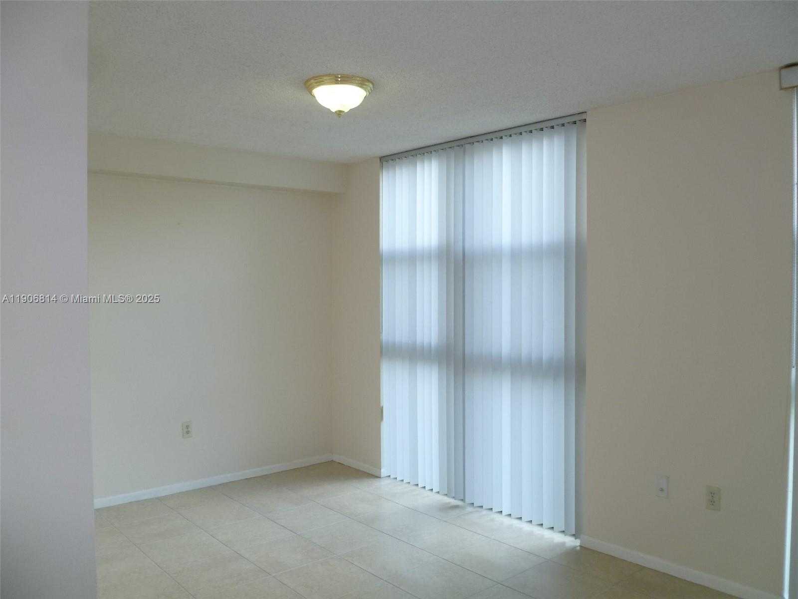 Small Image of 11800 SOUTH WEST 18TH ST #422-4, Miami Number 21