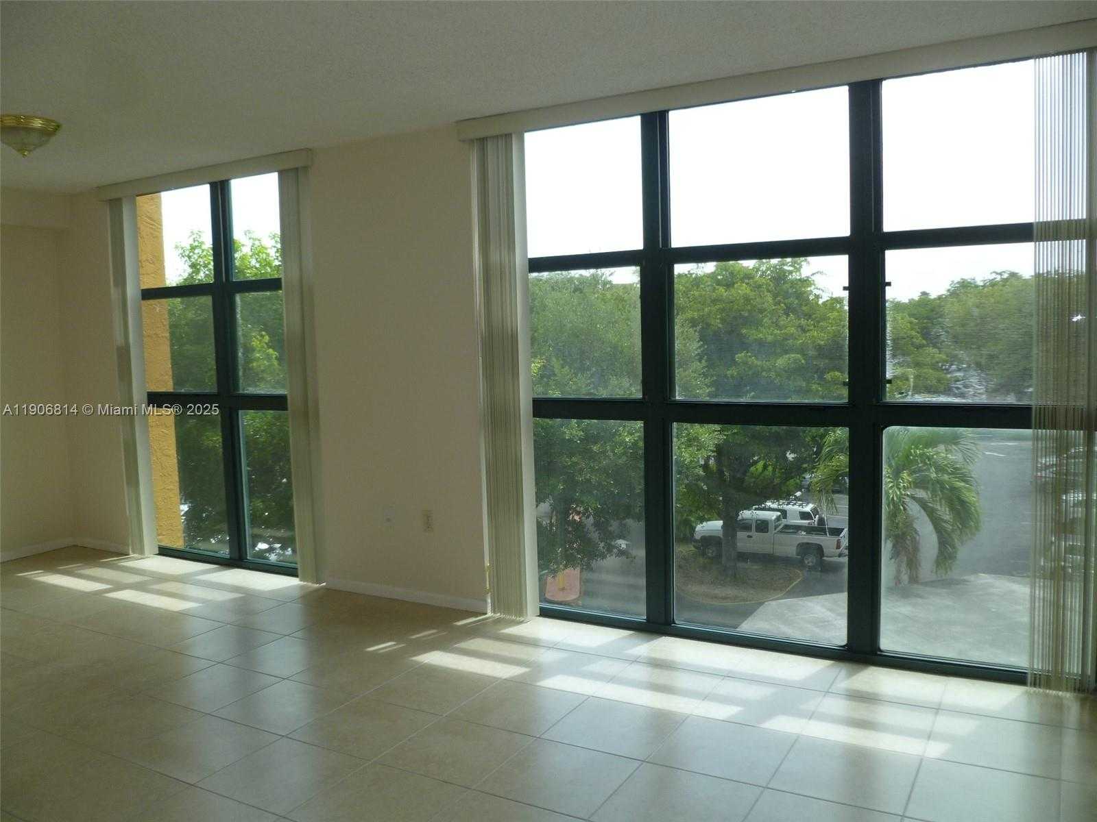 Small Image of 11800 SOUTH WEST 18TH ST #422-4, Miami Number 23